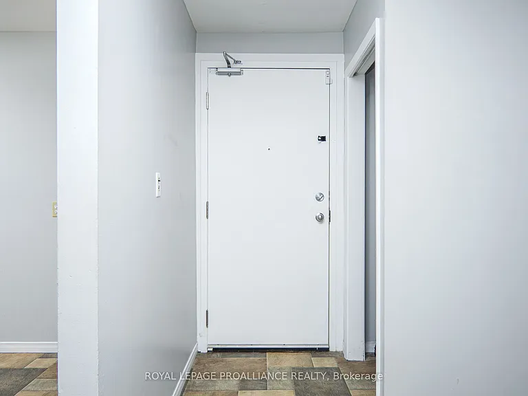 22 Pitt St #19 — Photo 9