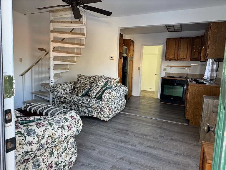 32989 Canyon Dr — Photo 3