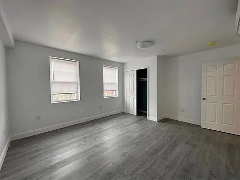 1420 Snyder Ave #2 — Photo 1