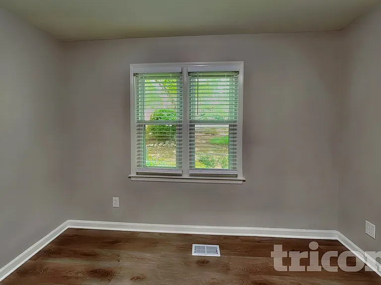 2309 Pastille Ln — Photo 15