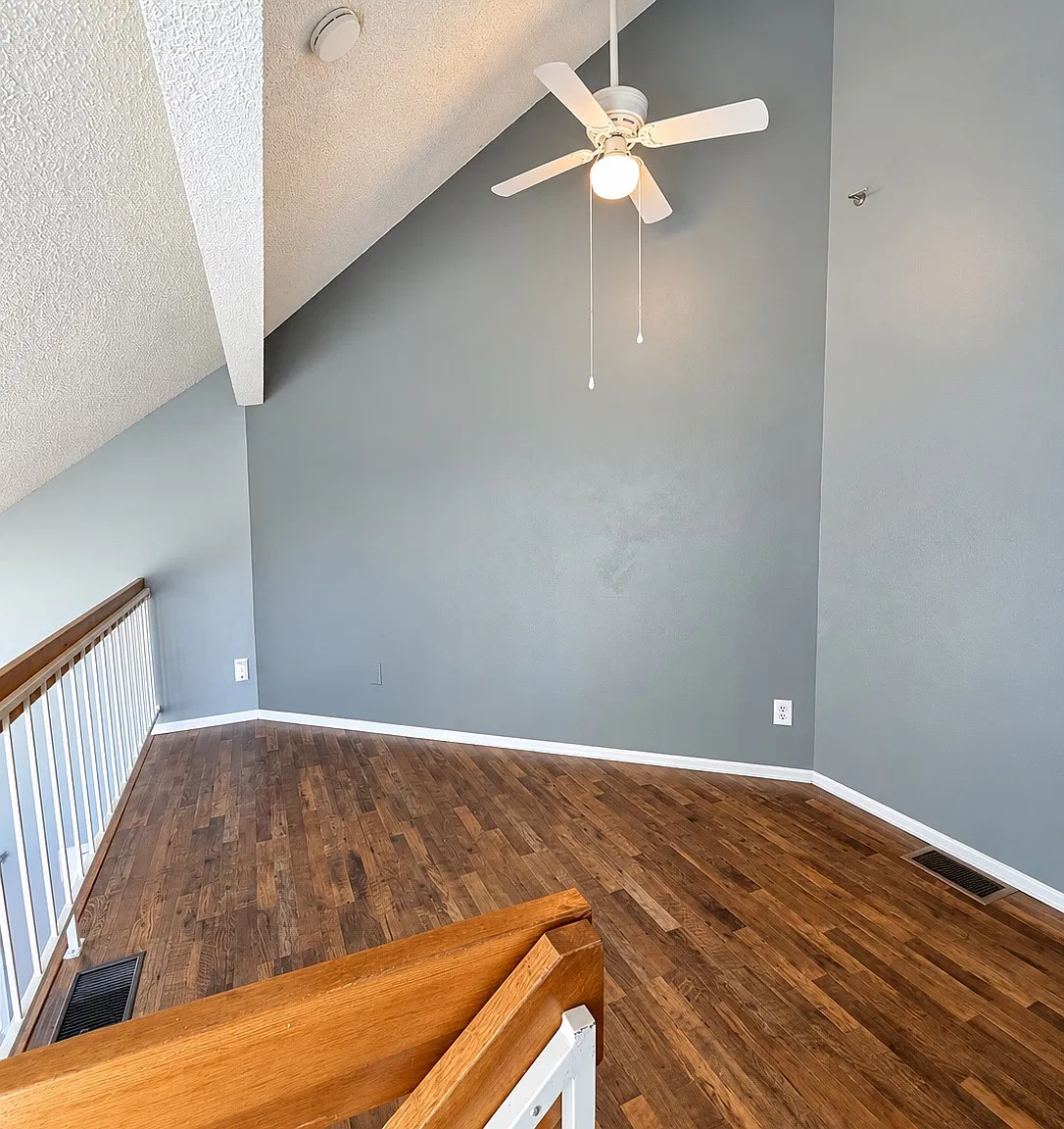 2 bed, 1096 sqft, $1,850 — Photo 4