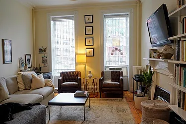 Rented by Brownstone Property Group