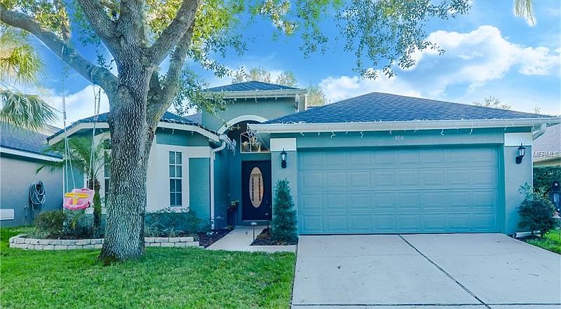 1st image of 868 N Lake Claire Cir
