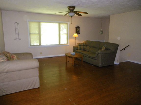 2nd image of 1830 S Fairlawn Ave