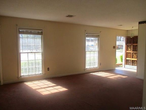 2nd image of 829 Leicester Dr