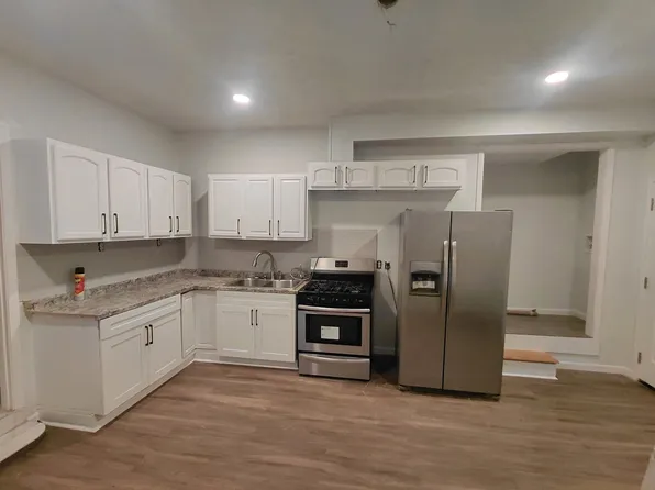1152 Martin Rd #B, Stone Mountain, GA 30088