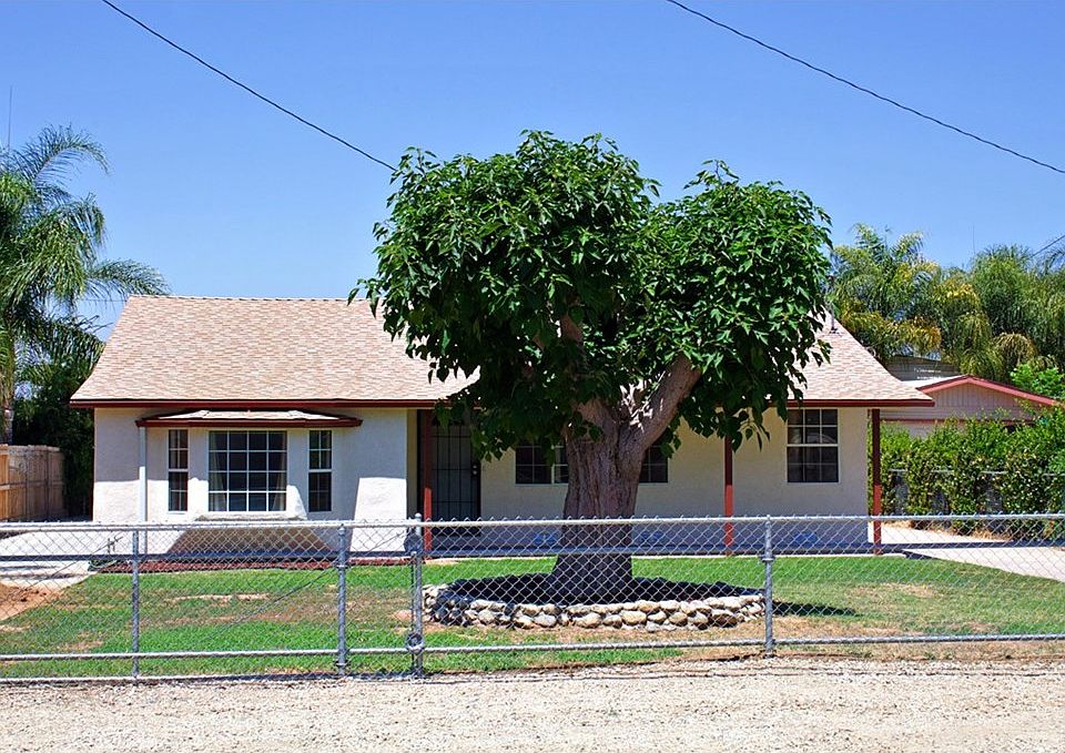 1st image of 12188 13th St