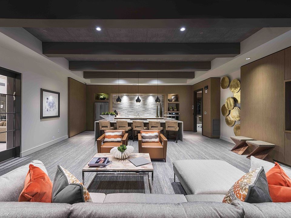 lounge 2