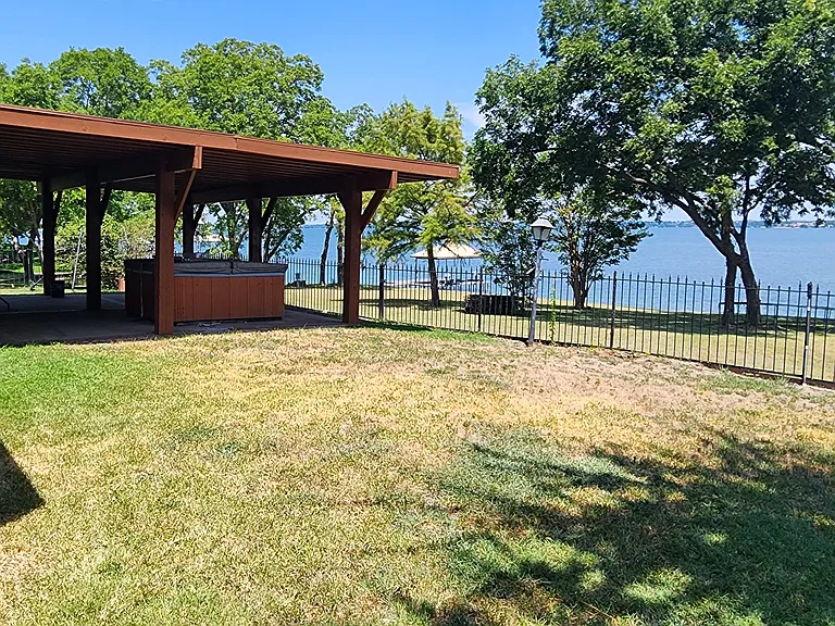 2318 Southbay Cir — Photo 25