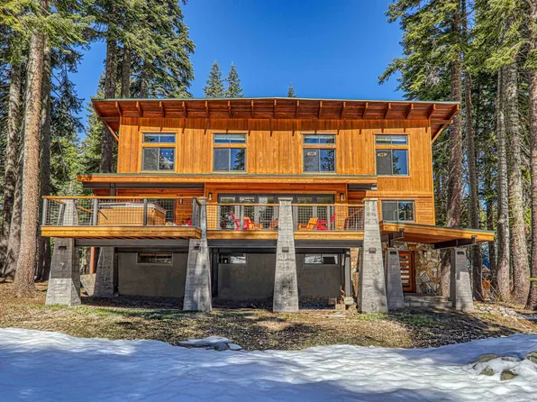 1140 Mule Ears Dr, Truckee, CA 96161