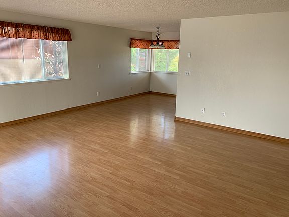 Living and dining area