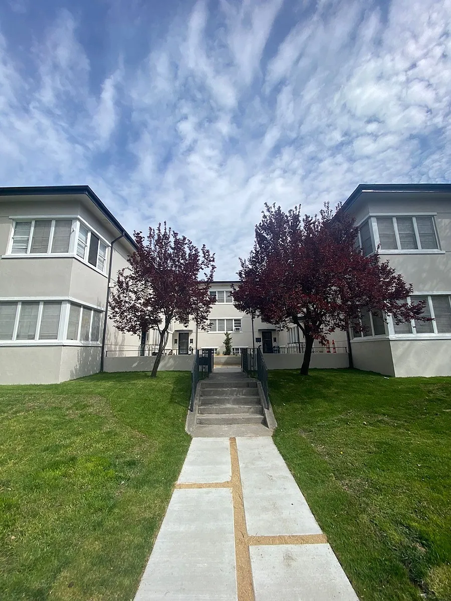 Building Photo - Loomis Manor