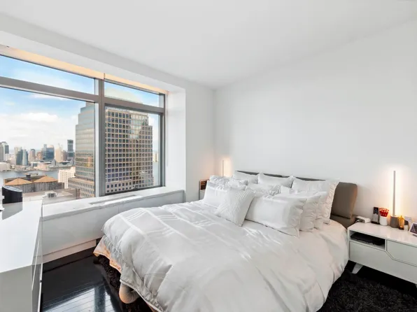123 Washington Street 39A image 4 of 5