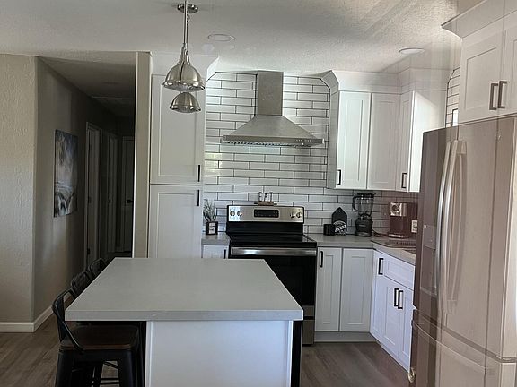2nd image of 4311 E Bluefield Ave