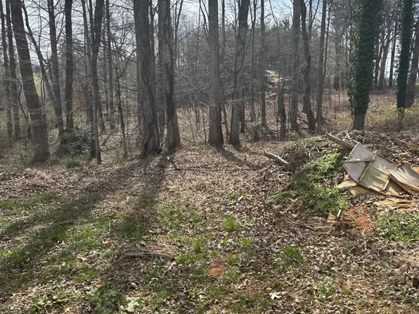 3364 Dogwood Rd, Critz, VA 24082