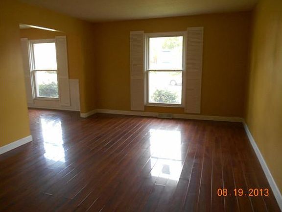 3rd image of 6243 Bellmeadow Dr