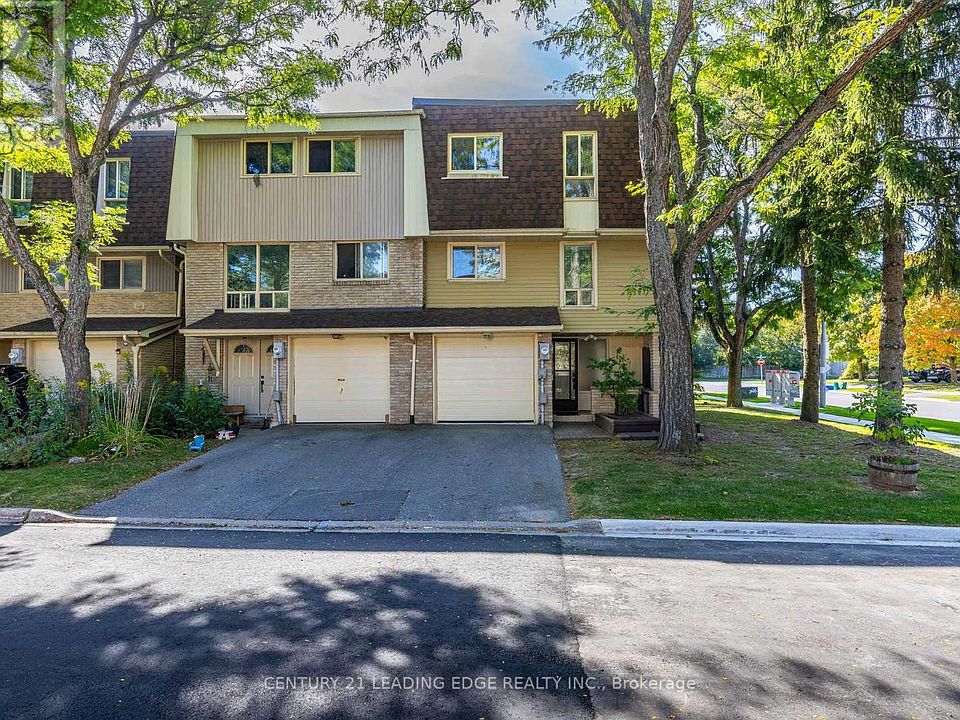 1st image of 129 Poplar Cres