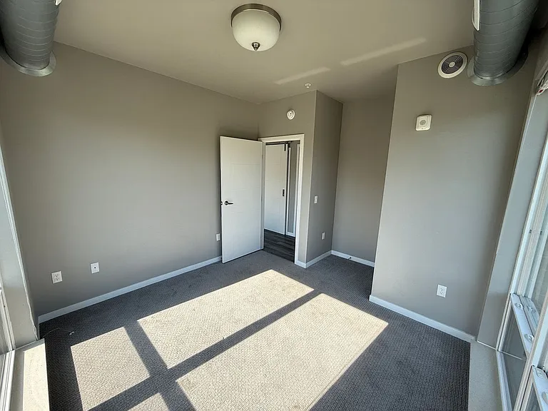 5th Street Lofts — Photo 78
