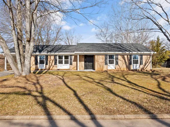 101 Fourth Day St, Piedmont, SC 29673