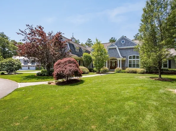 9 High Ridge Dr, Mattapoisett, MA 02739