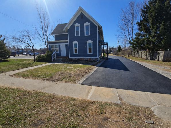 113 W Liberty St APT 1