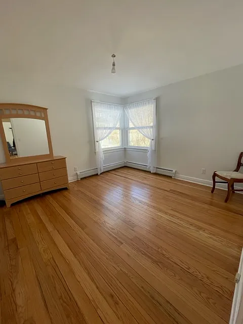 2 bed, 1100 sqft, $2,700 — Photo 4
