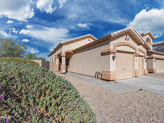3rd image of 10056 E CAPRI Avenue