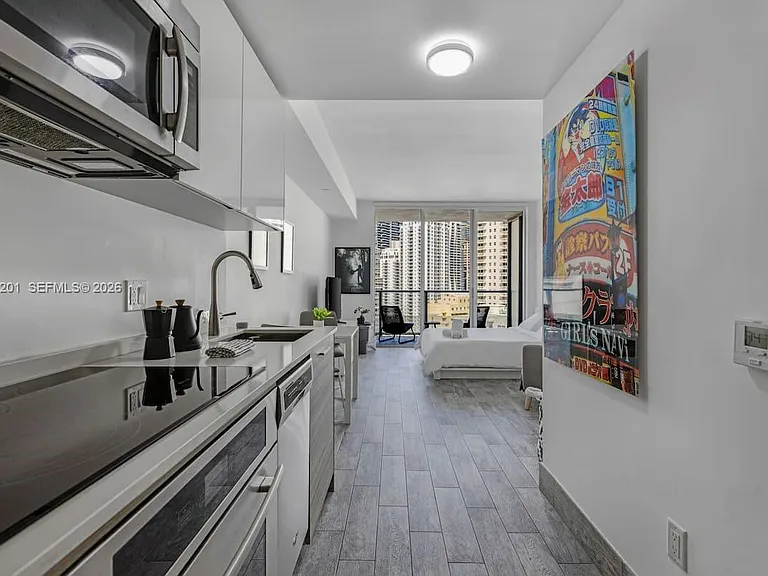 1300 Brickell Bay Dr #2713 — Photo 1