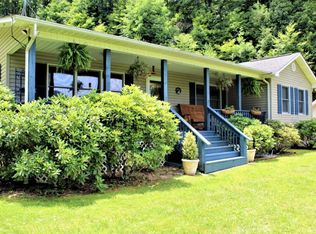 160 Caldwell St, Roan Mountain, TN 37687