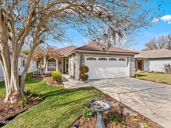 3rd image of 12041 ARBOR LAKE Drive