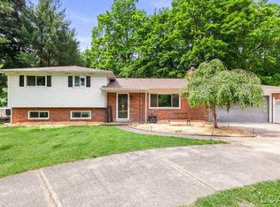 6155 Edgewood Dr, Jackson, MI 49203