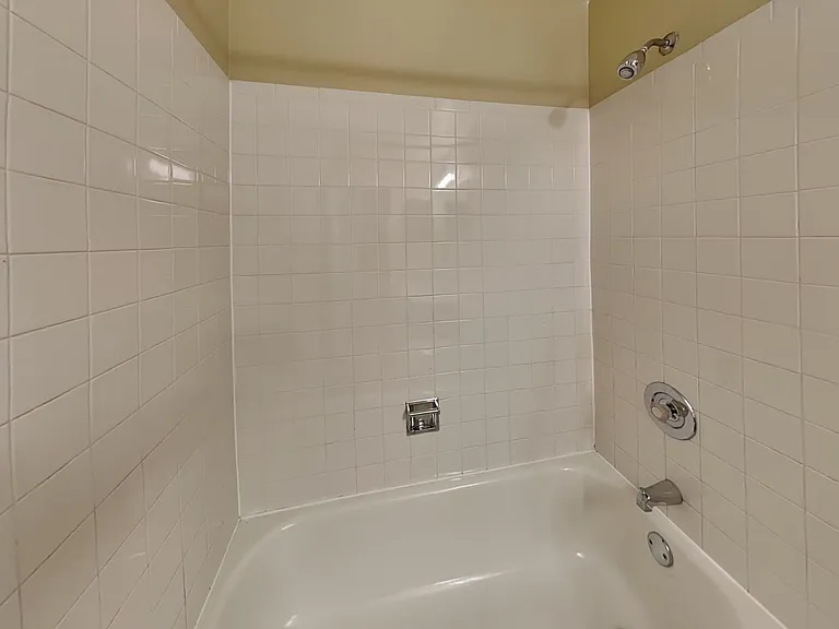 609 Red Barn Trl — Photo 18