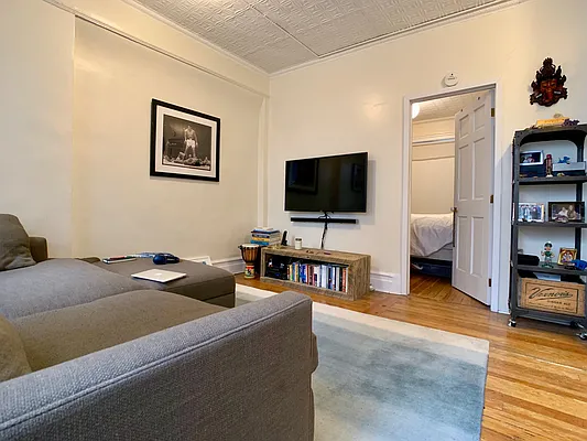 Rented by Building Equity Real Estate LLC | media 3