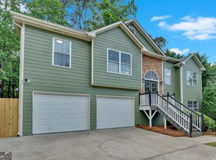 70 Oak Crest Ln, Dallas, GA 30132