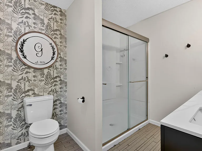 9166 Windy Creek Dr — Photo 19