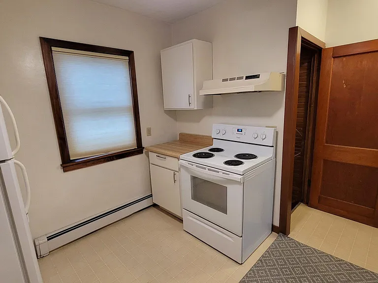 1512 Summer St — Photo 11