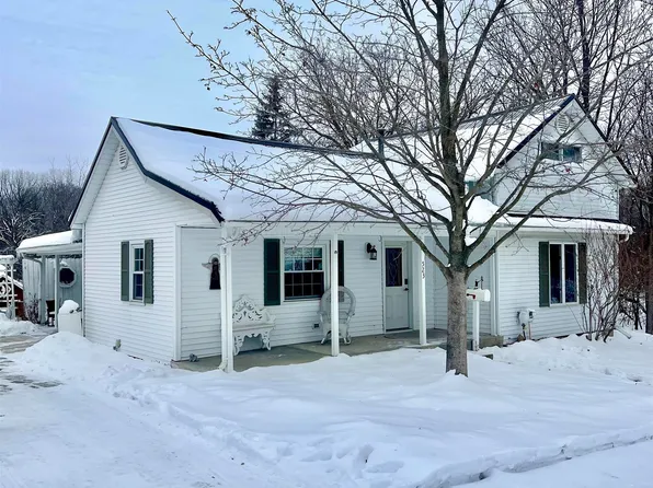 523 N Elm St, Ithaca, MI 48847