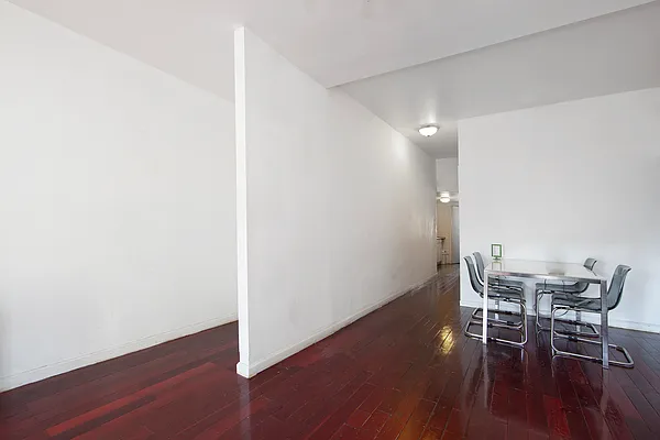 Rented by R New York | media 5