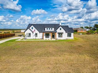 720 Barn Owl Aly, Waxahachie, TX 75167