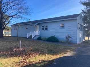 46 Highland Dr, Quinebaug, CT 06262