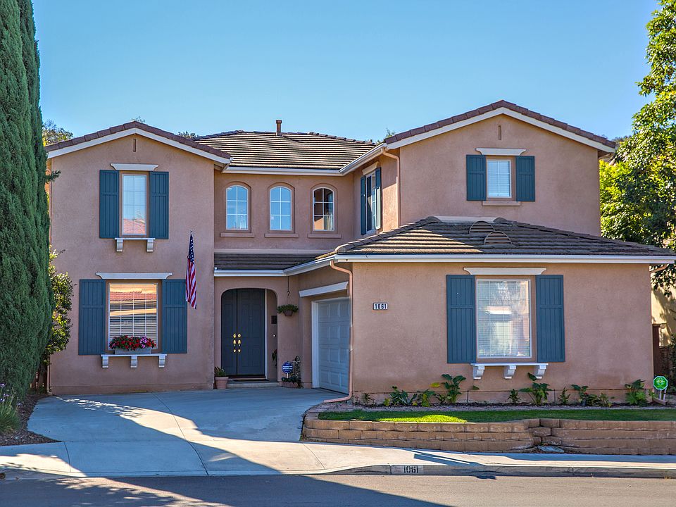 1st image of 1061 Camino Del Sol