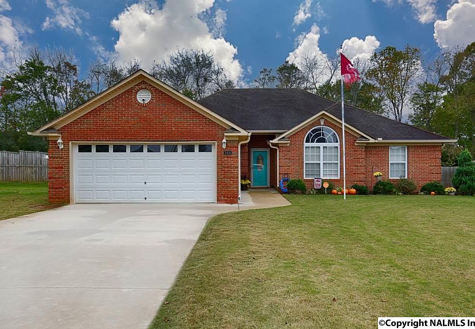 1st image of 308 Antler Point Dr