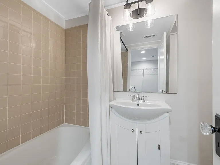 126 Weaver Rd — Photo 6