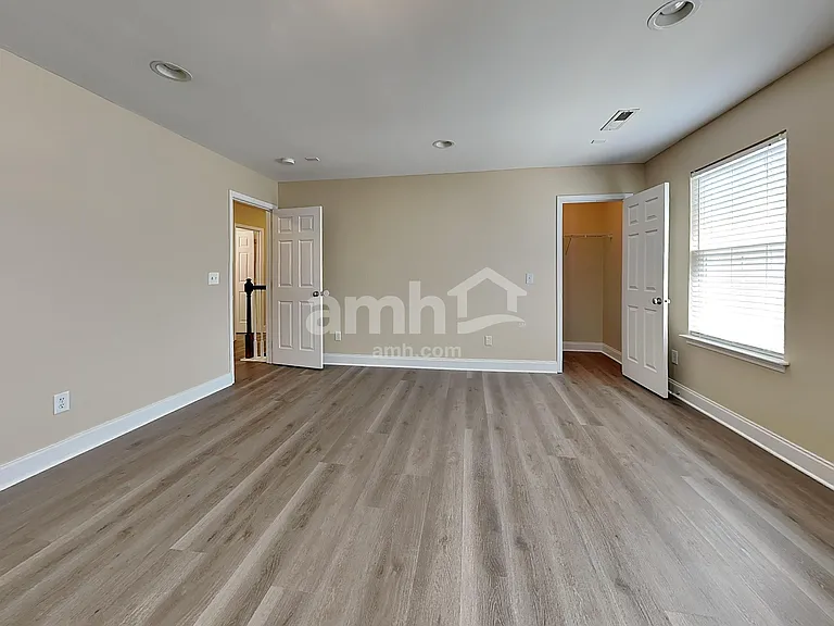 126 Diploma Dr — Photo 20