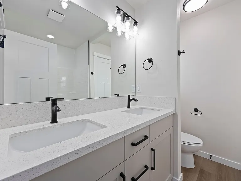 501 Hope Ave — Photo 18