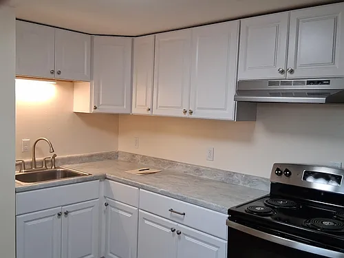 24 Elm St #301 Photo 1