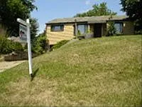 6337 Crestview Dr photo 1
