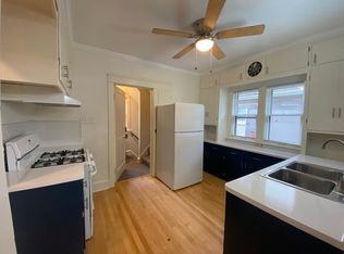 4042 N Larkin St, Milwaukee, WI 53211