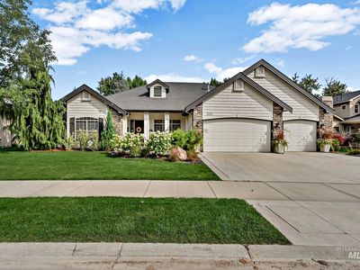 212 W Cottonwood Ct, Eagle, ID, 83616