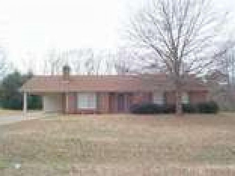 2nd image of 102 Farmview Dr